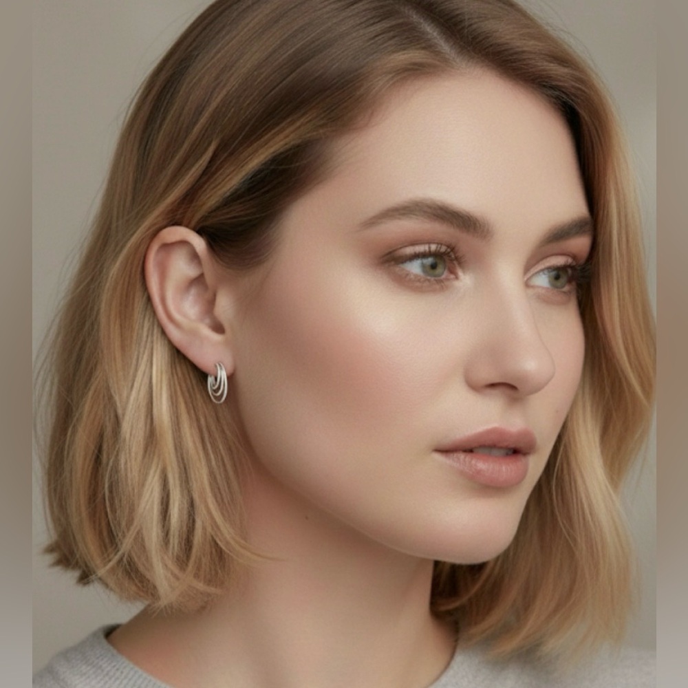 🆕 Stella & Dot - Triad Silver Hoop Earrings